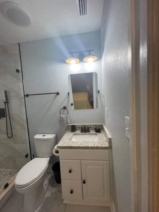 Twelve Oaks Modern Independent Apartment Tampa Eksteriør bilde